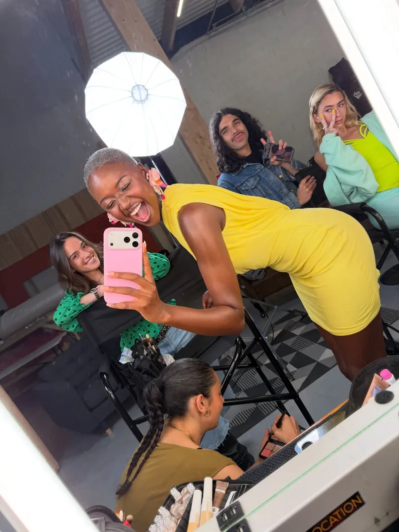 Photo de tournage au studio Spark Studios