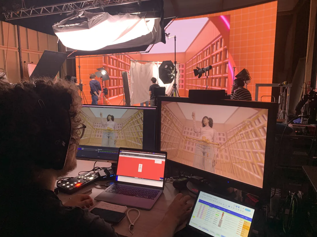 Photo de tournage au studio Spark Studios
